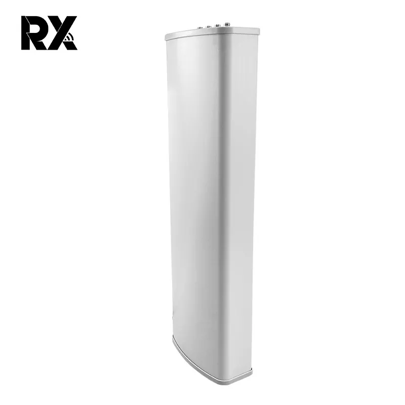 15 dBi nagy erősítésű 700-2700 MHz panelantenna 100 W kültéri használatra